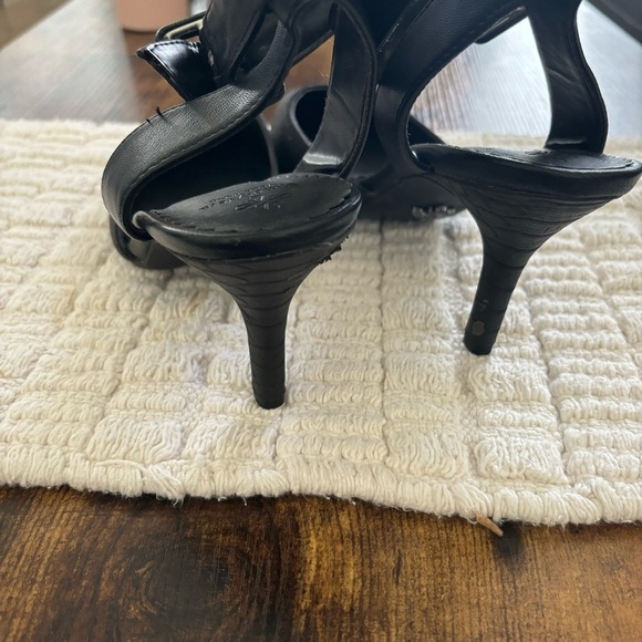 Simply Vera by Vera Wang Ankle Strap Heels Size 10 - Picture 6 of 11